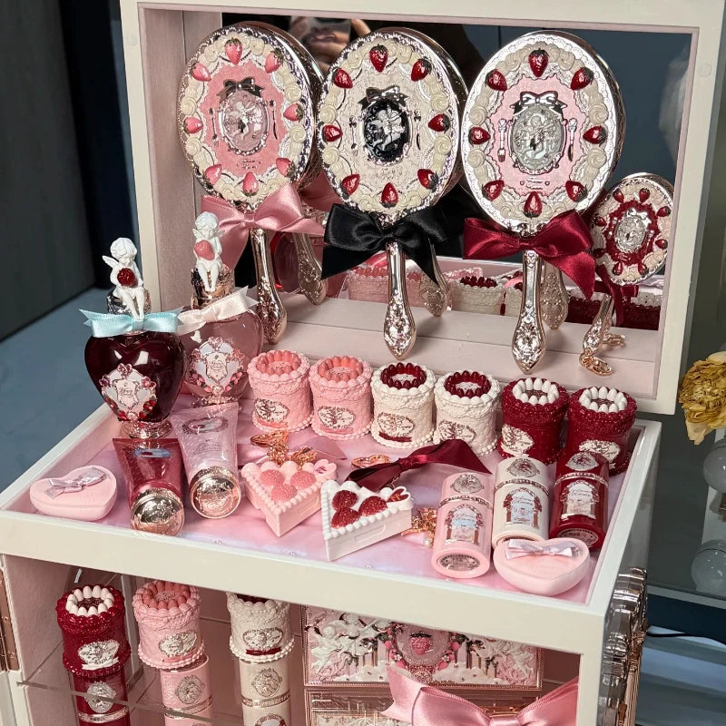 Flower Knows Strawberry Cabinet