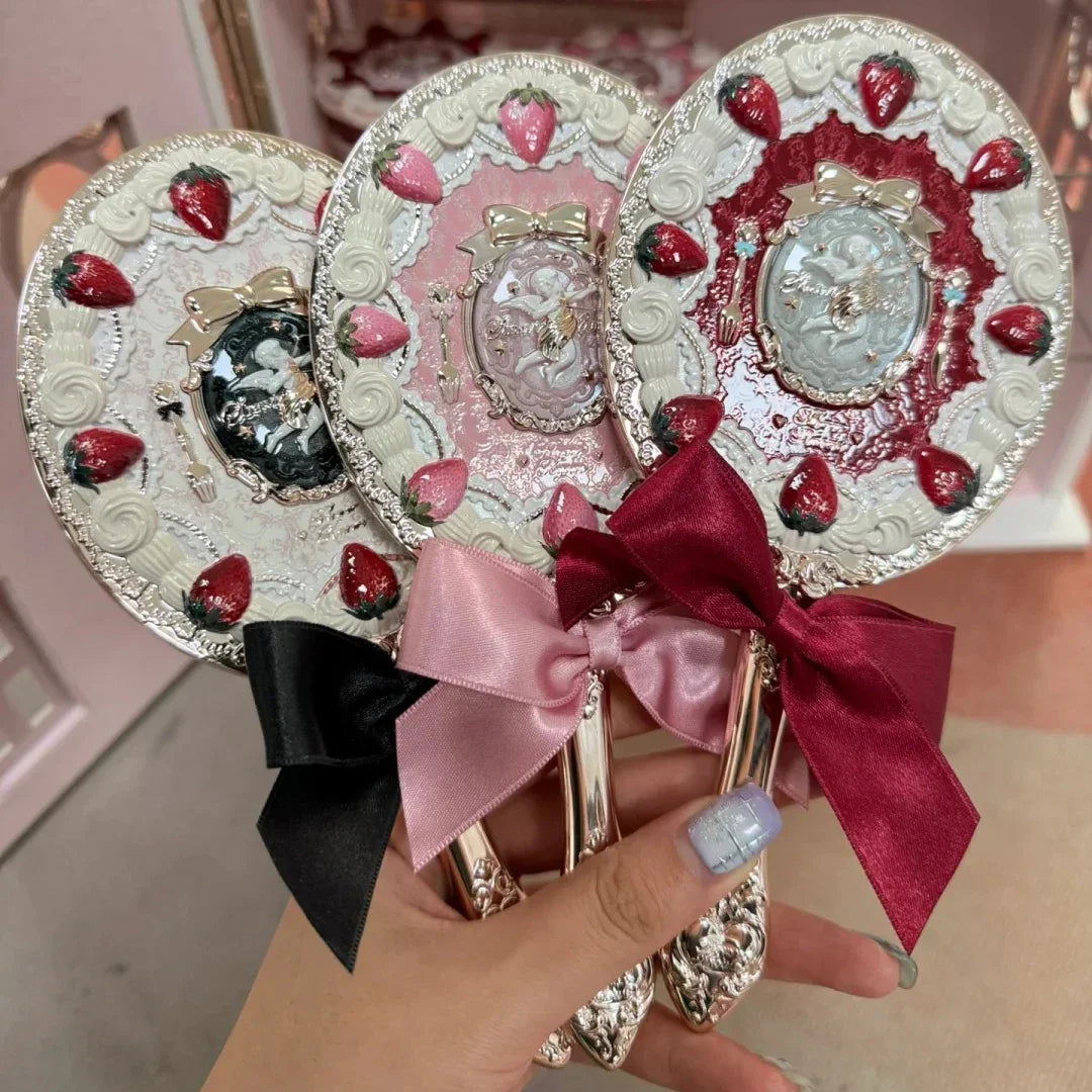 Flower Knows Strawberry Cupid Makeup Kit